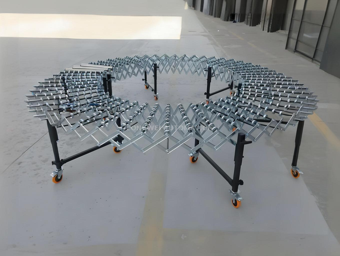 Transportador de roda de aço extensível flexível para manuseio de material